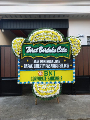 Papan Bunga Duka di Batang Kuis