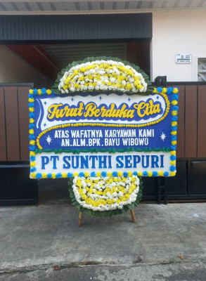 Papan Bunga Duka di Batang Kuis